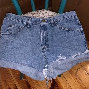 women’s shorts!